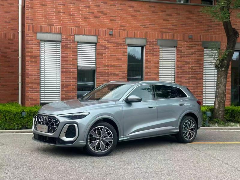 Audi Q5L, 2025 — купить в Саранске под ключ