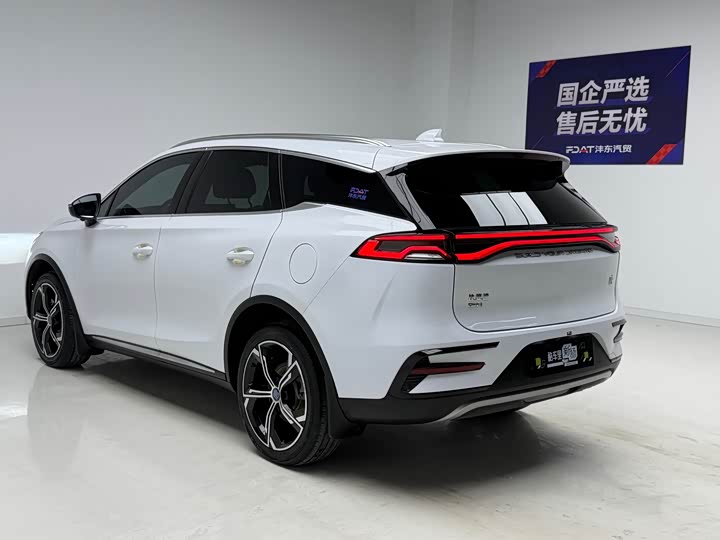 BYD Tang Hybrid/EV, 2022 — фото 6 из 9