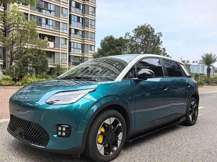 GAC Aion UT, 2024 — купить в Курске под ключ
