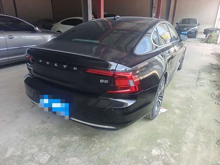 Volvo S90, 2023 — фото 4 из 9