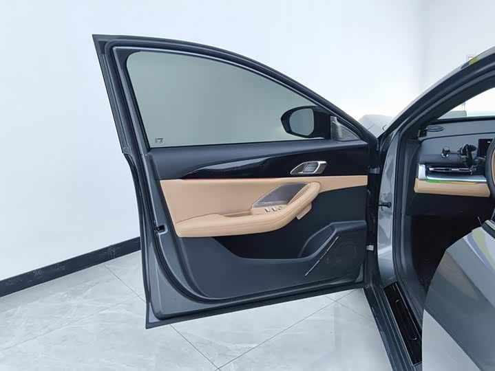 Geely Galaxy A7, 2025 — фото 7 из 9