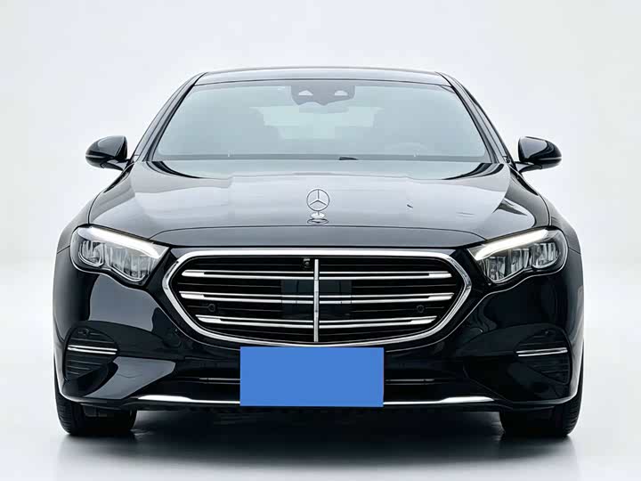 Mercedes-Benz E-Class, 2025 — фото 2 из 9