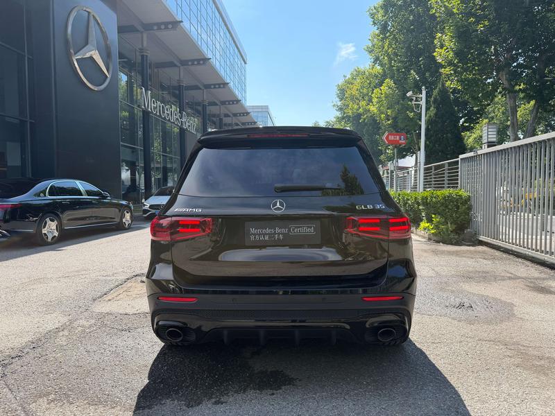Mercedes-Benz GLB-Class AMG, 2025 — фото 5 из 10