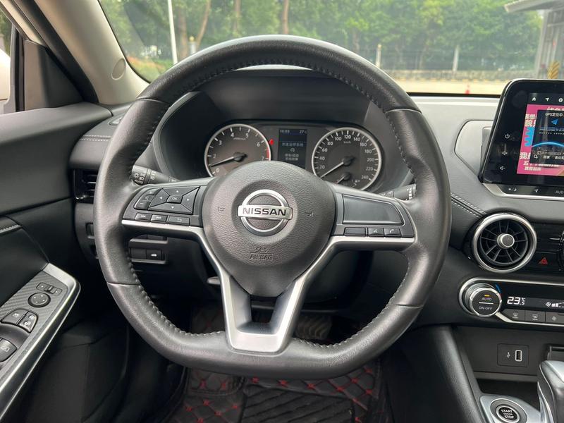 Nissan Sylphy, 2023 — фото 9 из 12