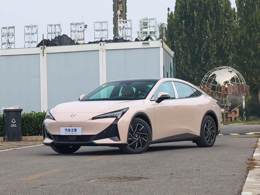 BAIC Arcfox Alpha S5, 2026 — купить в Ижевске под ключ