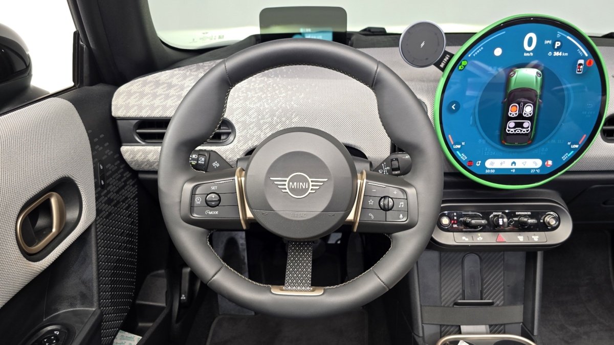 Mini Cooper Convertible, 2025 — фото 11 из 12