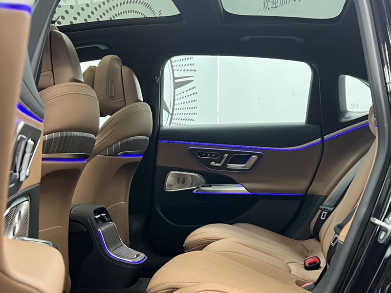 Mercedes-Benz E-Class, 2025 — фото 5 из 7