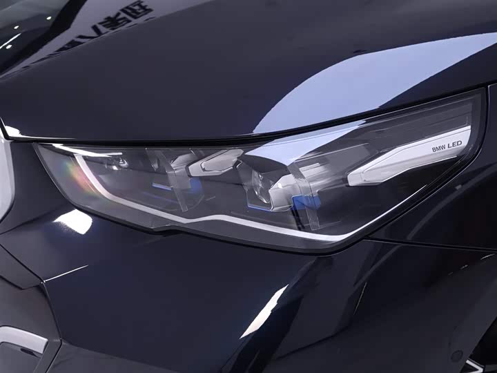 BMW 5 Series, 2025 — фото 4 из 9
