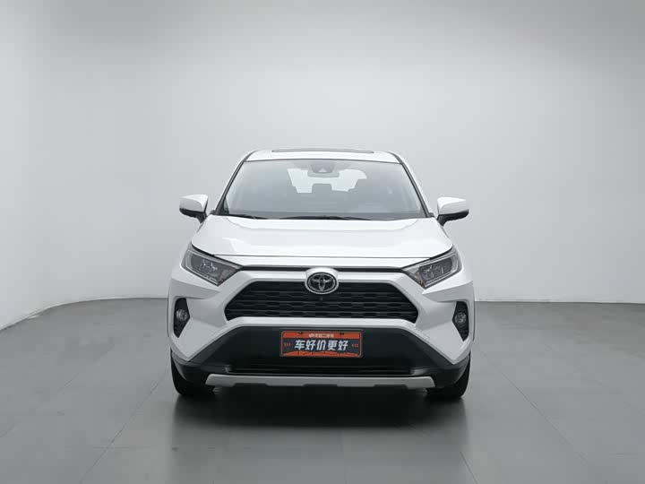 Toyota RAV4, 2022 — фото 3 из 9