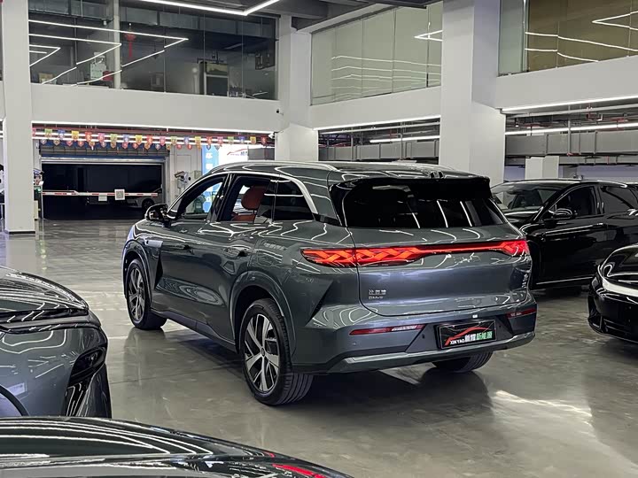 BYD Tang L, 2025 — фото 3 из 9