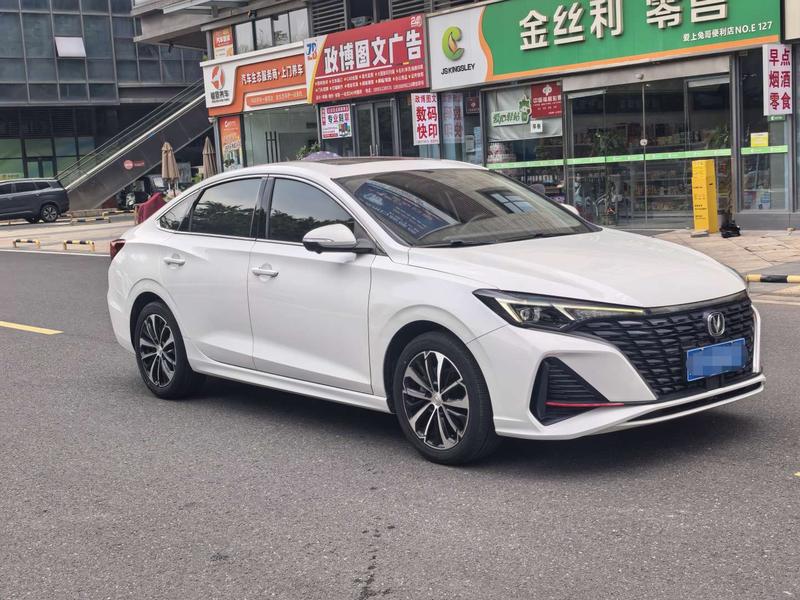 Changan Eado Plus, 2022 — фото 3 из 12