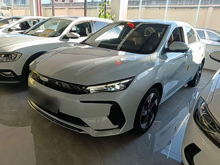 Geely Emgrand L Hi·P Hybrid, 2023 — купить в Санкт-Петербурге под ключ