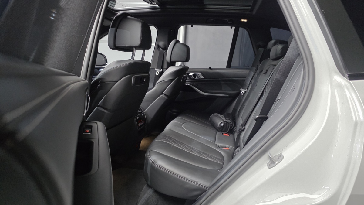 BMW X5, 2025 — фото 11 из 12