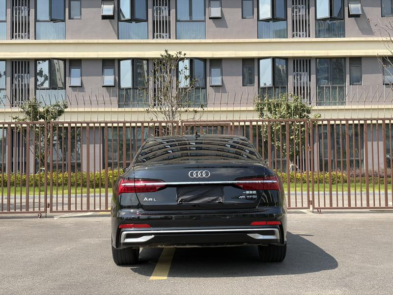 Audi A6L, 2023 — фото 5 из 12