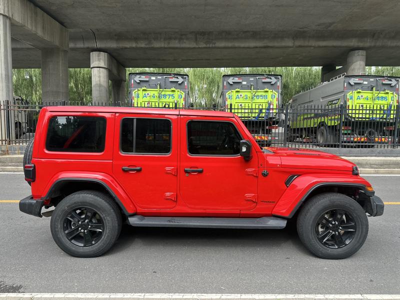 Jeep Wrangler, 2022 — фото 8 из 12