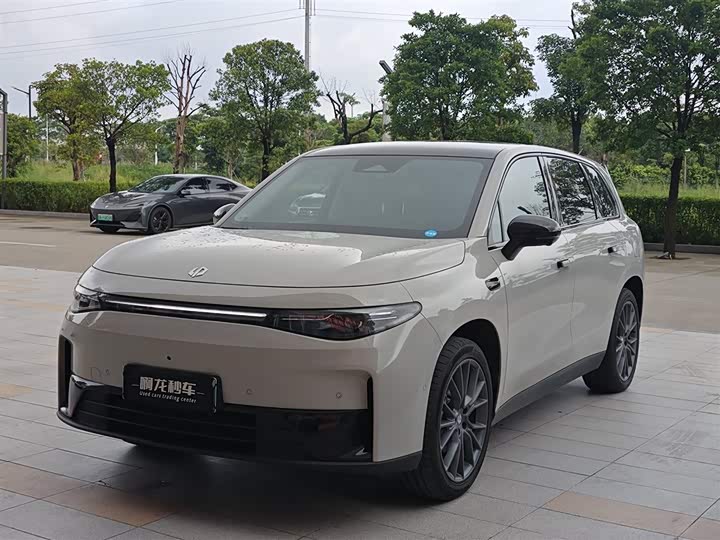 Leapmotor C10, 2026 — купить в Ульяновске под ключ