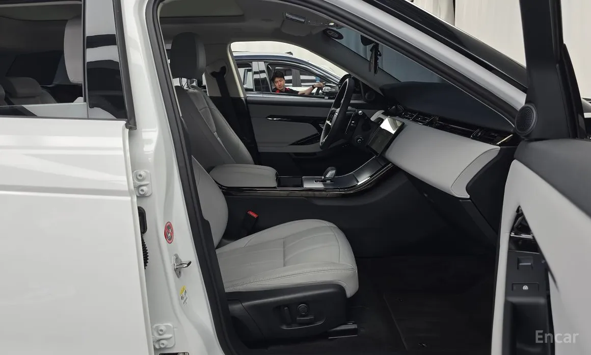 Land Rover Range Rover Evoque, 2024 — фото 11 из 12