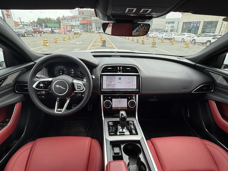 Jaguar XE L, 2024 — фото 7 из 10