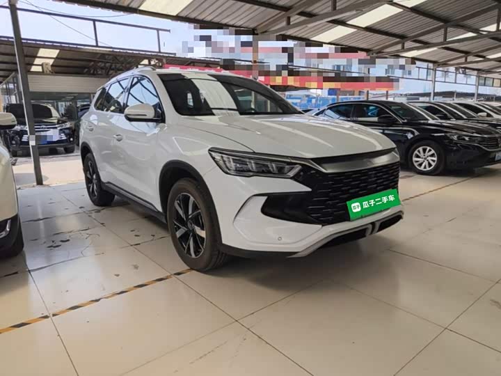 BYD Song Pro Hybrid, 2023 — фото 4 из 9