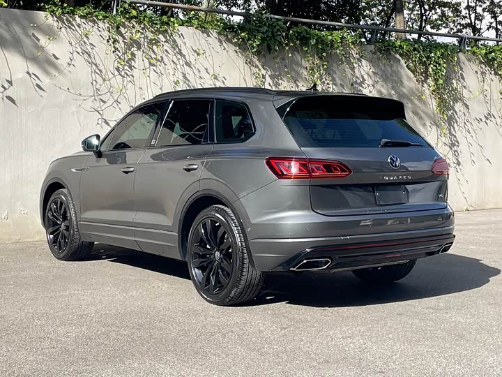 Volkswagen Touareg, 2022 — фото 5 из 9