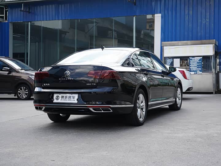 Volkswagen Magotan, 2026 — фото 9 из 9