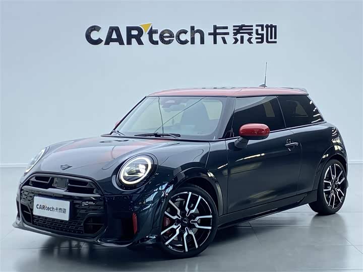 Mini Mini JCW, 2024 — фото 5 из 9