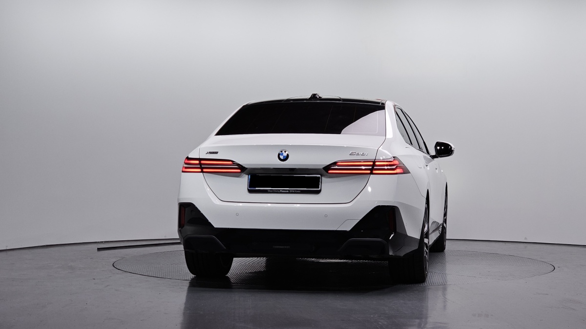 BMW 5 Series, 2024 — фото 4 из 12