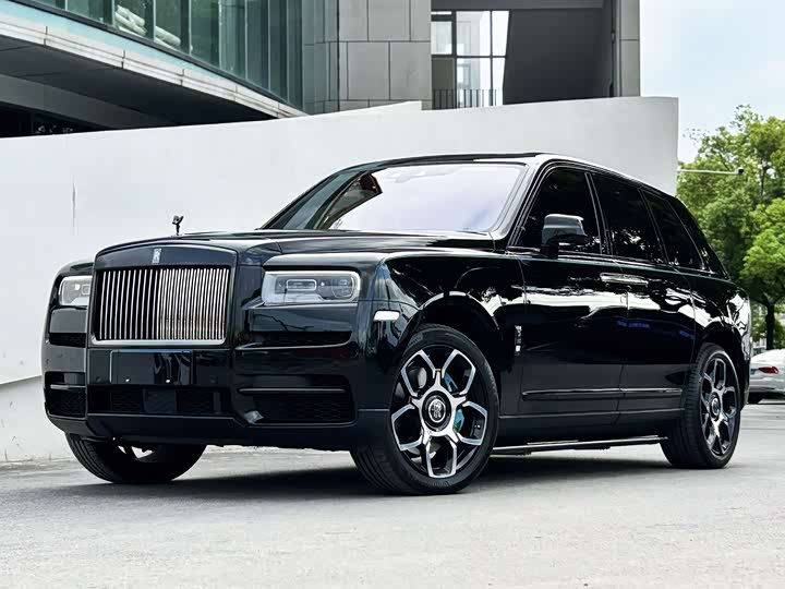 Rolls-Royce Cullinan, 2022 — купить в Ульяновске под ключ