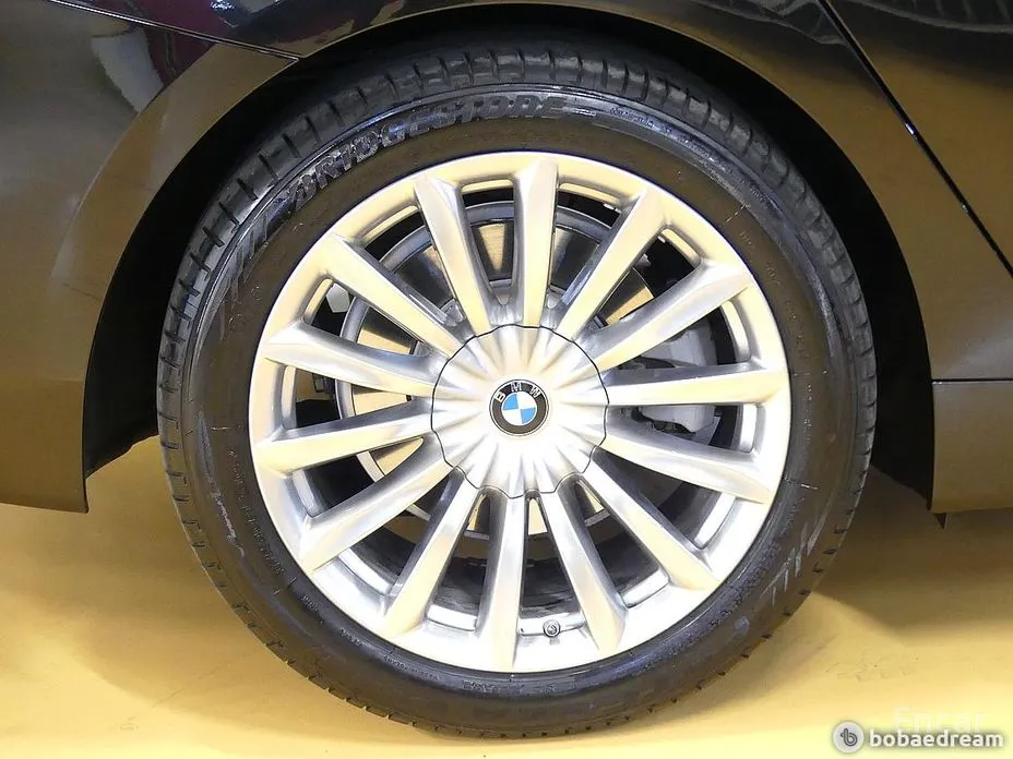 BMW Gran Turismo, 2024 — фото 9 из 12