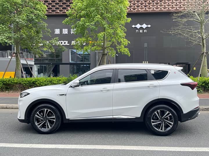 Jetour X70 Plus, 2022 — фото 4 из 9