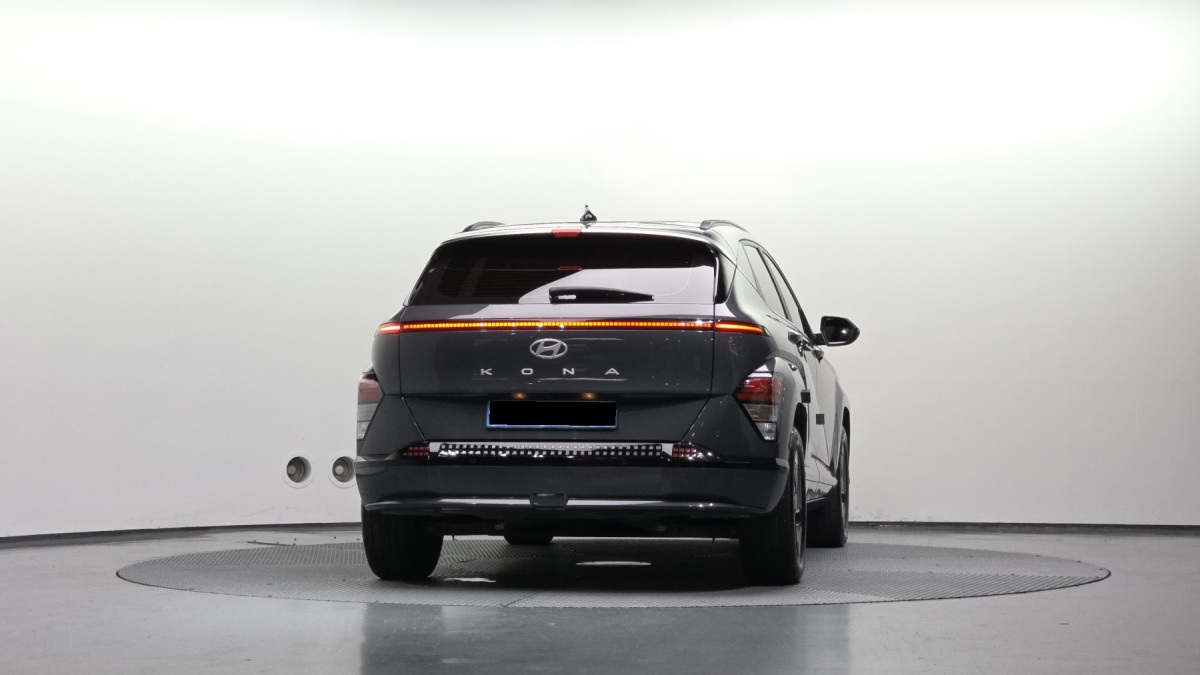 Hyundai Kona, 2023 — фото 4 из 12