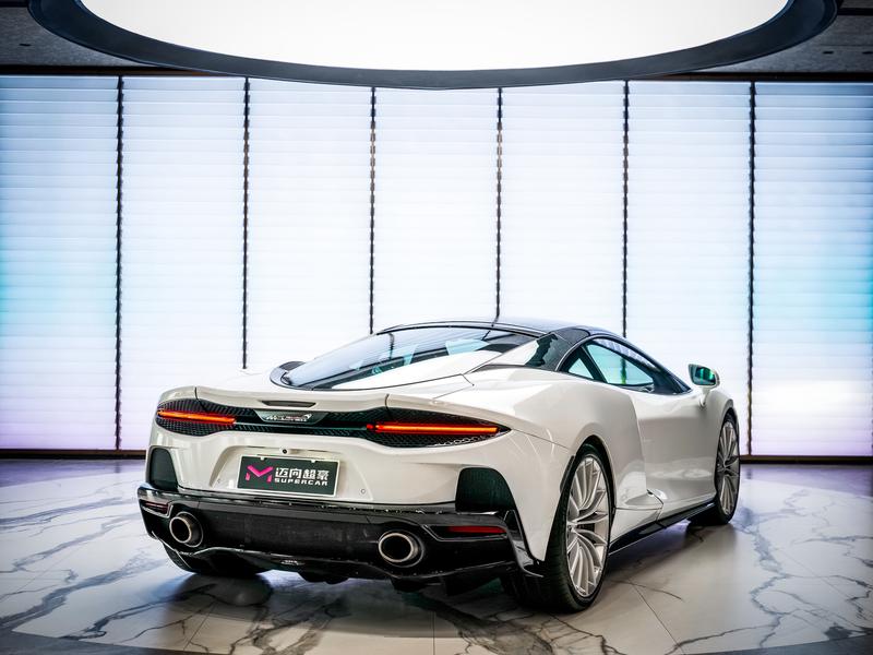 McLaren GT, 2021 — фото 4 из 10