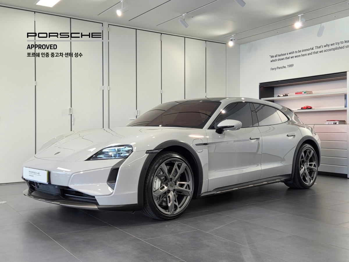 Porsche Taycan, 2025 — купить в Санкт-Петербурге под ключ