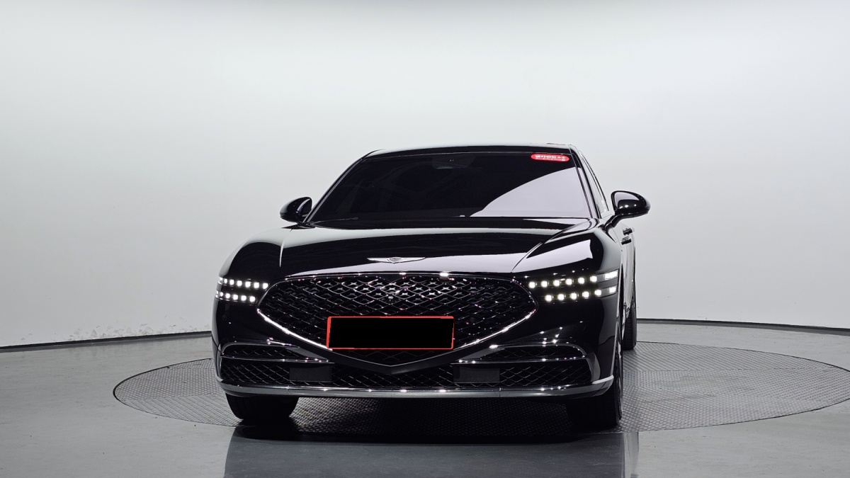 Genesis G90, 2022 — фото 3 из 12