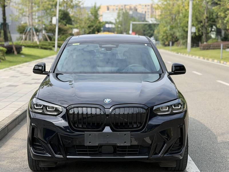 BMW iX3, 2022 — фото 2 из 12