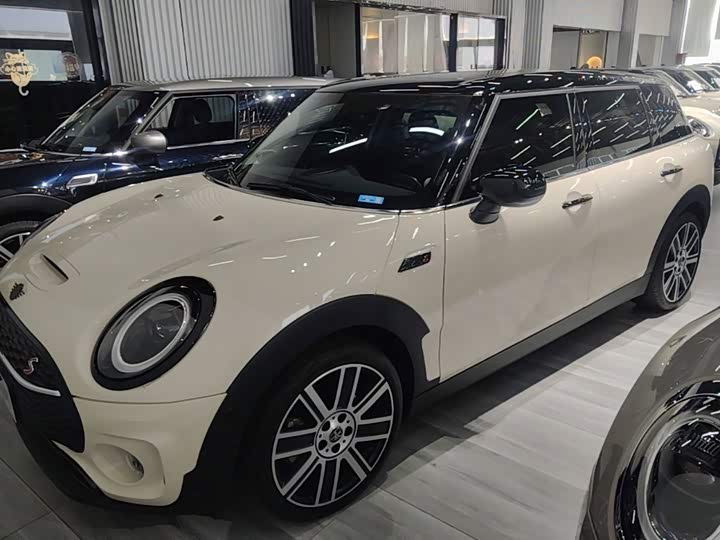 Mini Clubman, 2022 — купить в Воронеже под ключ