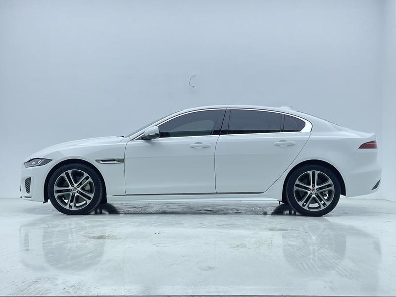 Jaguar XE L, 2024 — фото 4 из 12