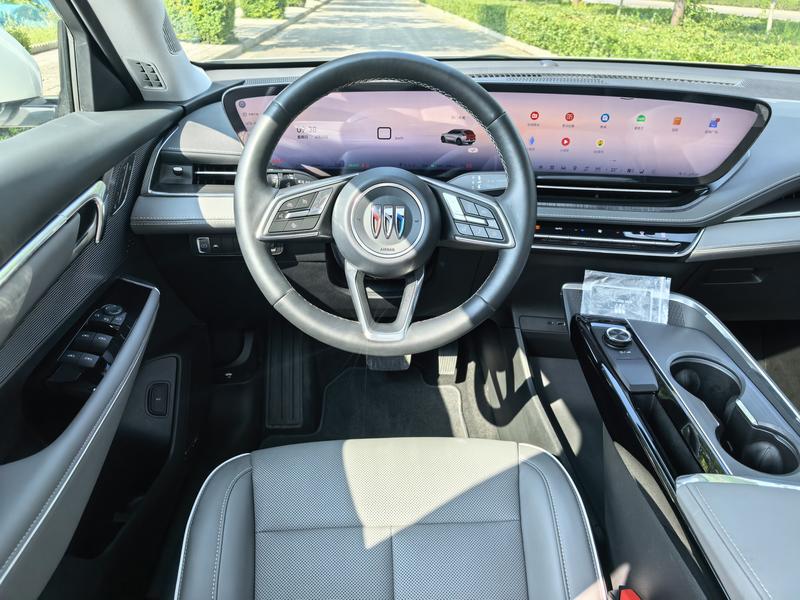 Buick Electra E5, 2025 — фото 8 из 12