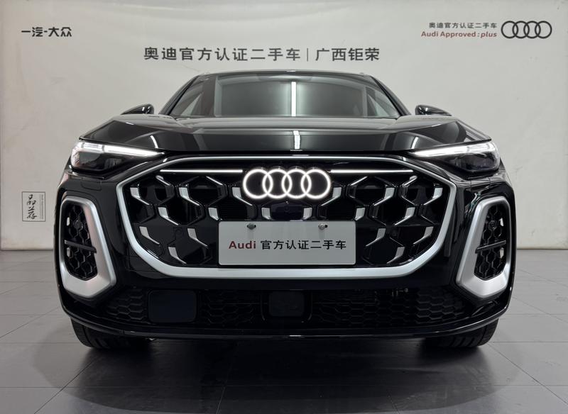 Audi Q5L, 2025 — фото 2 из 11