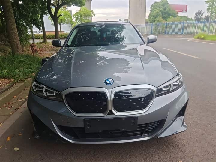 BMW i3, 2024 — фото 3 из 9