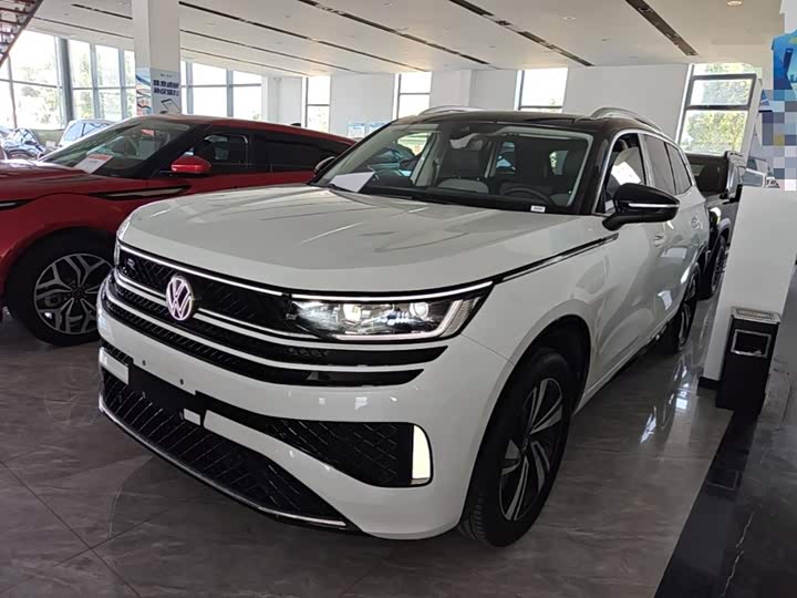 Volkswagen Tavendor, 2025 — купить в Чебоксарах под ключ