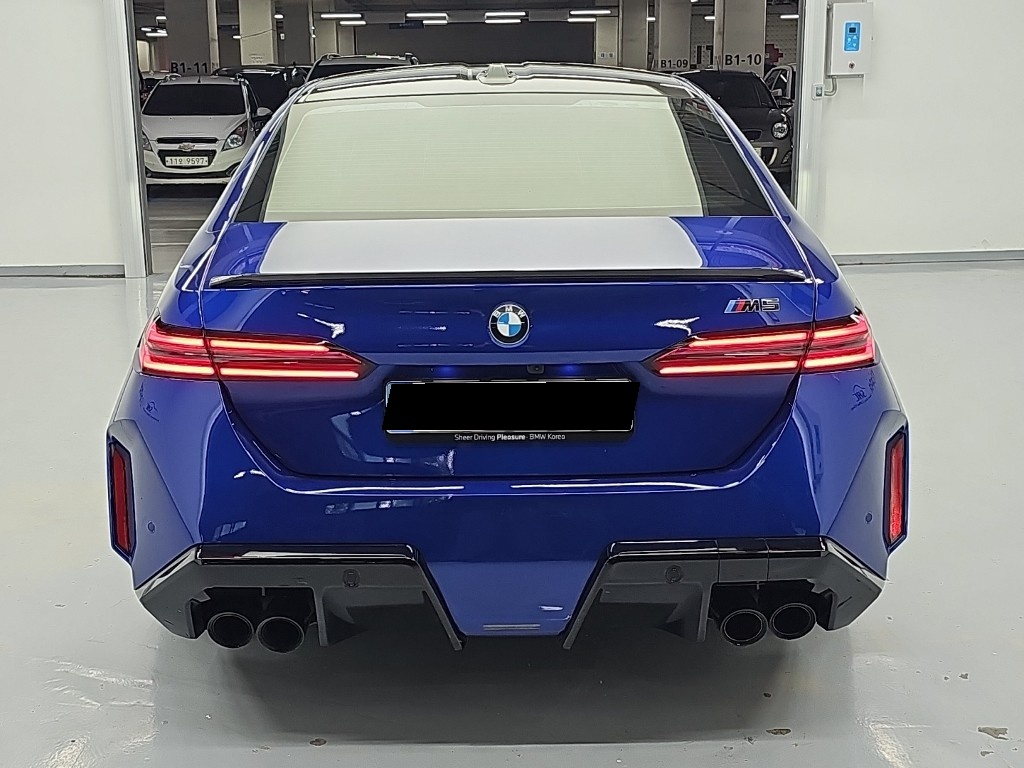 BMW M5, 2025 — фото 3 из 12