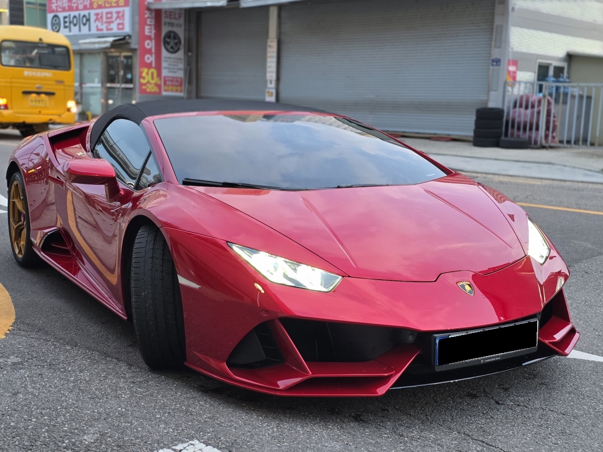 Lamborghini Huracan, 2023 — фото 2 из 12