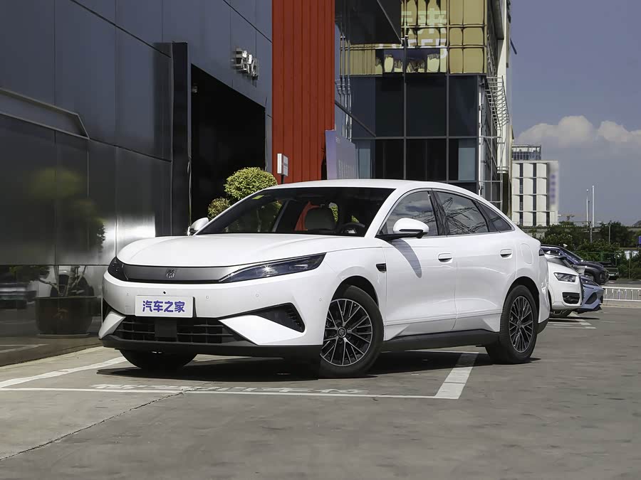 BYD Qin Max, 2026 — купить в Перми под ключ