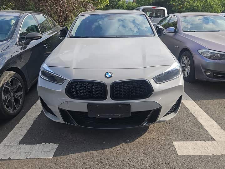 BMW X2, 2023 — фото 2 из 9