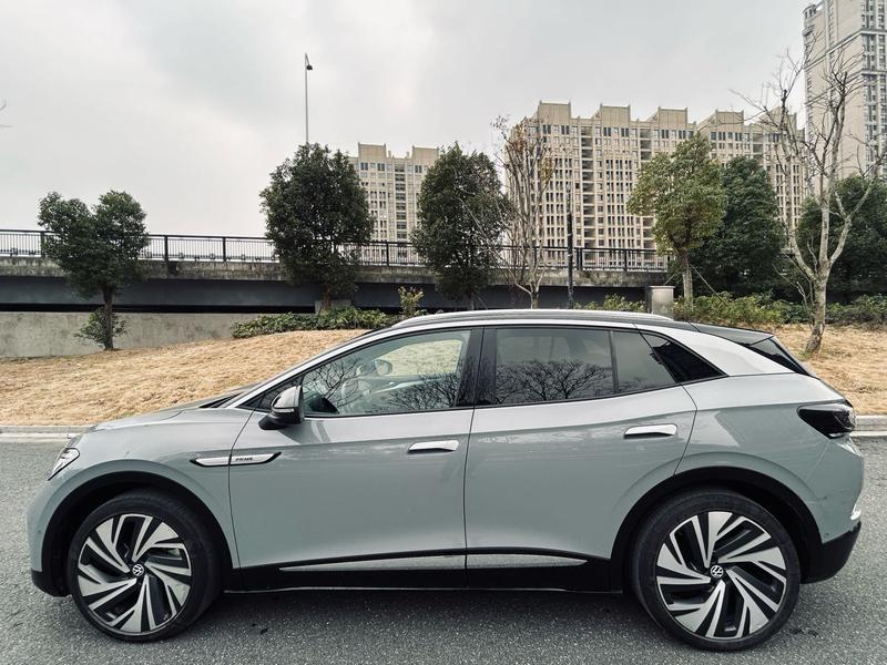 Volkswagen ID.4 Crozz, 2022 — фото 4 из 12