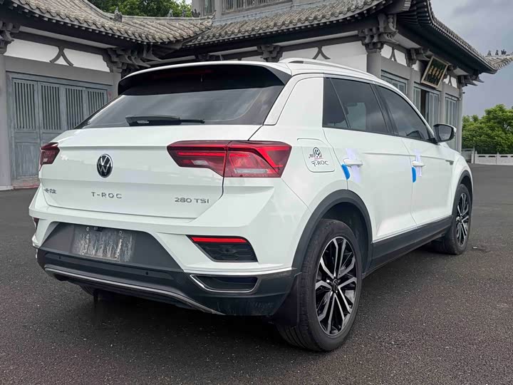 Volkswagen T-Roc, 2022 — фото 6 из 9