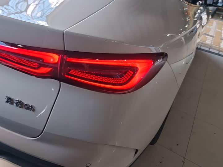 BYD Seal 06 Hybrid/EV, 2024 — фото 8 из 9