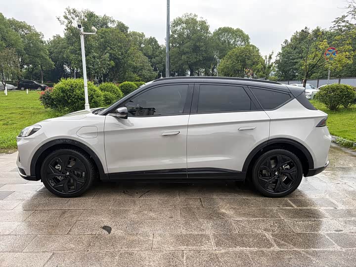BAIC Arcfox Alpha T, 2023 — фото 9 из 9
