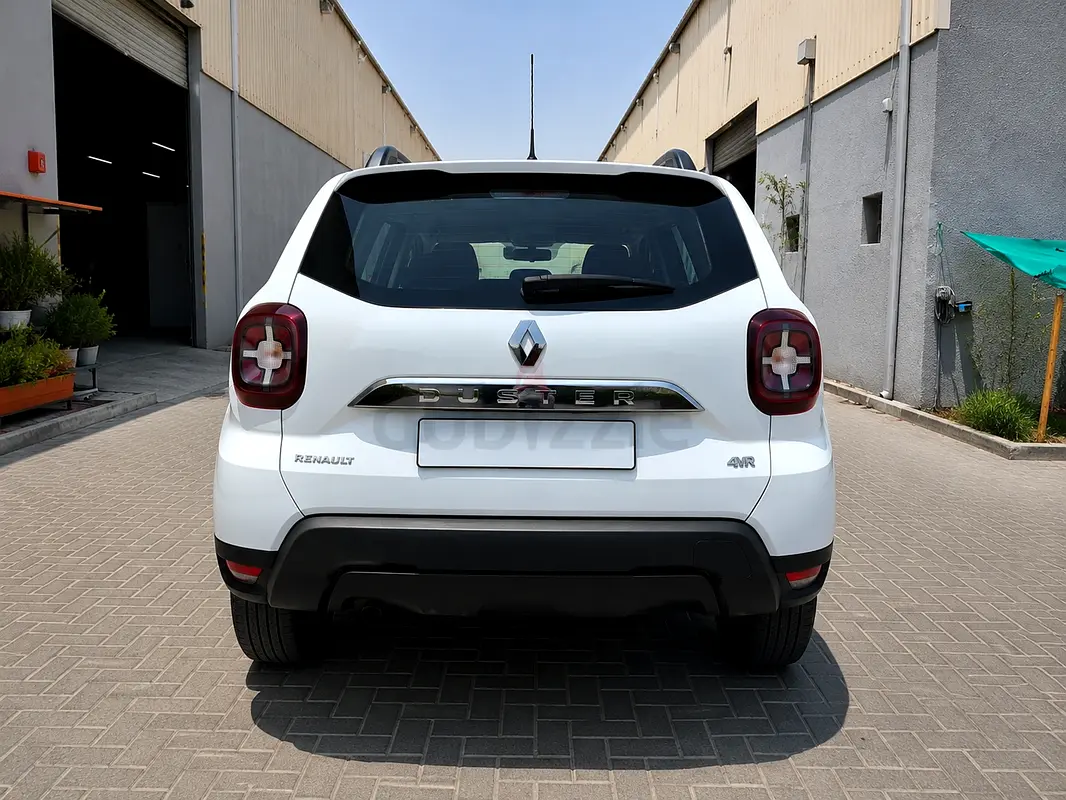 Renault Duster, 2023 — фото 6 из 7